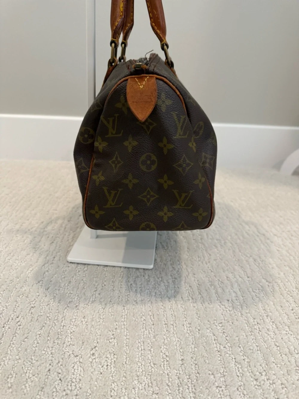 Louis Vuitton Speedy 25 Vintage *damage* - Picture 5 of 17